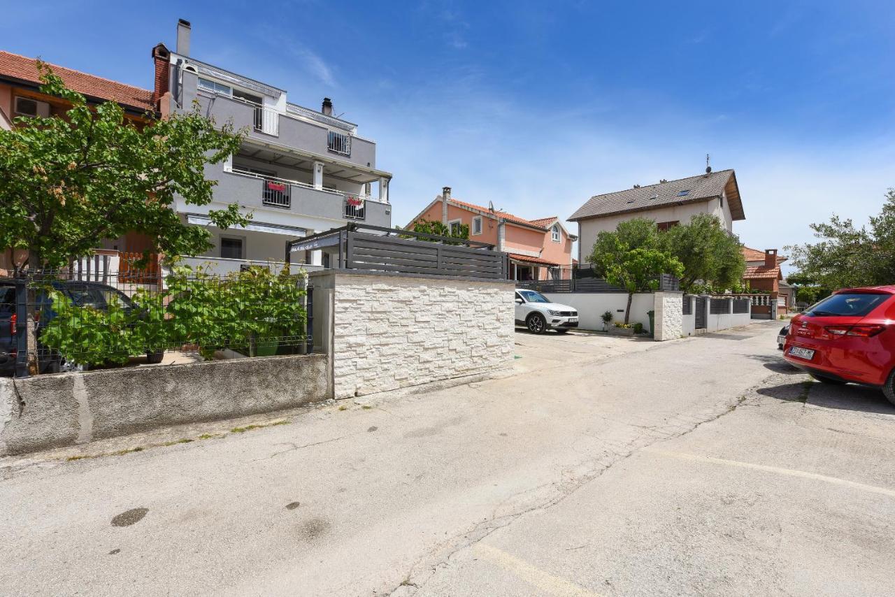 Deluxe Apartman Korina&Ramona Zadar Bagian luar foto